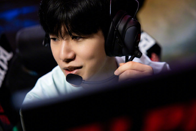 奖不仅展示 奖不仅展示