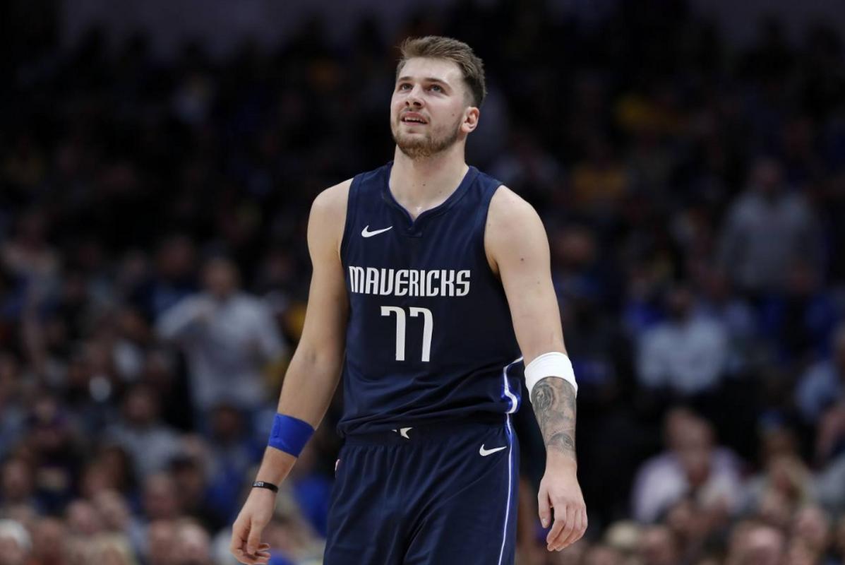 时内连夺世 时内连夺世