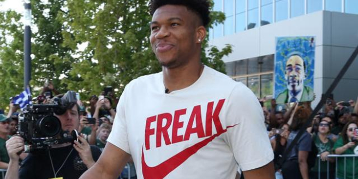 交相辉映 交相辉映