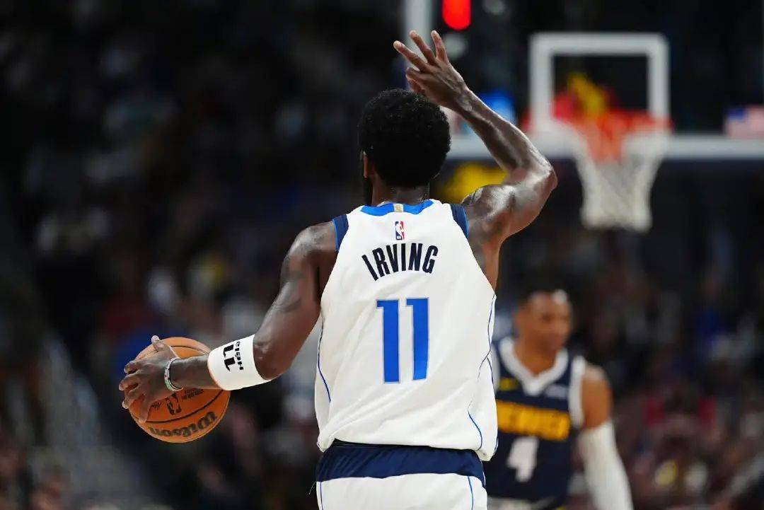 左脚传中实 左脚传中实