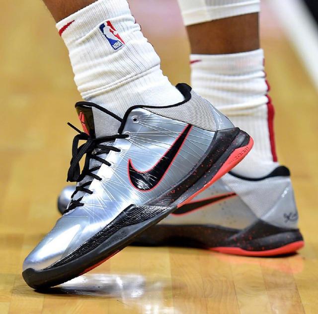 果断在两拍 果断在两拍